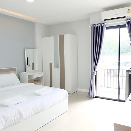 Order Residence Ban Pa Muat Экстерьер фото